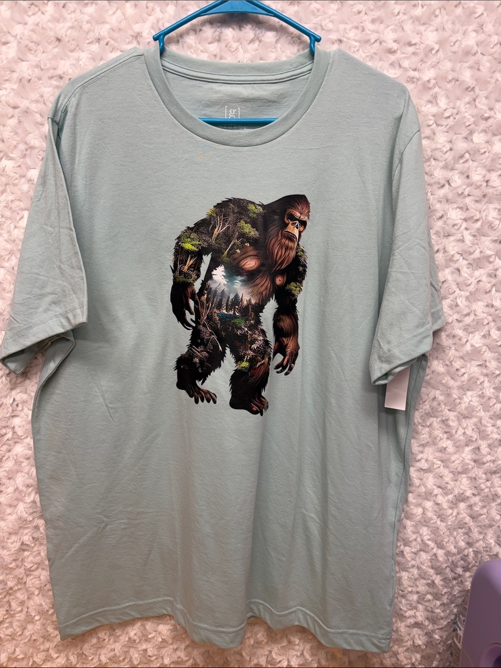 George unisex Xl Light sage Graphic Sasquatch Bigfoot Short Sleeve Tee